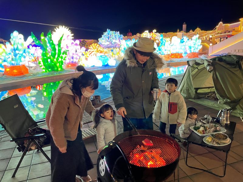 冬の遊園地キャンプ In ラグナシア キャンプ情報メディア Lantern ランタン